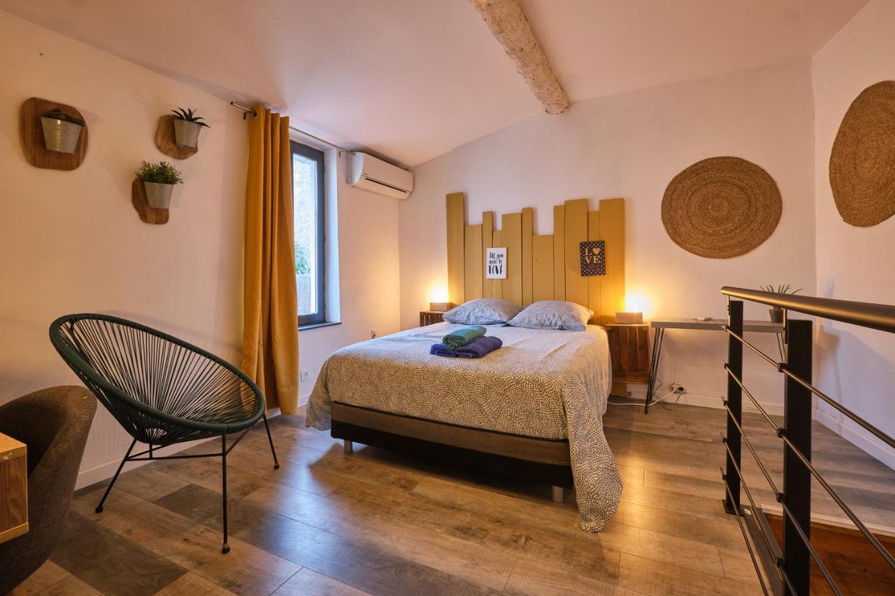 Melina - Jacuzzi - Maison Avec Cour Climatisee Proche Cite Medieval Carcassonne Buitenkant foto